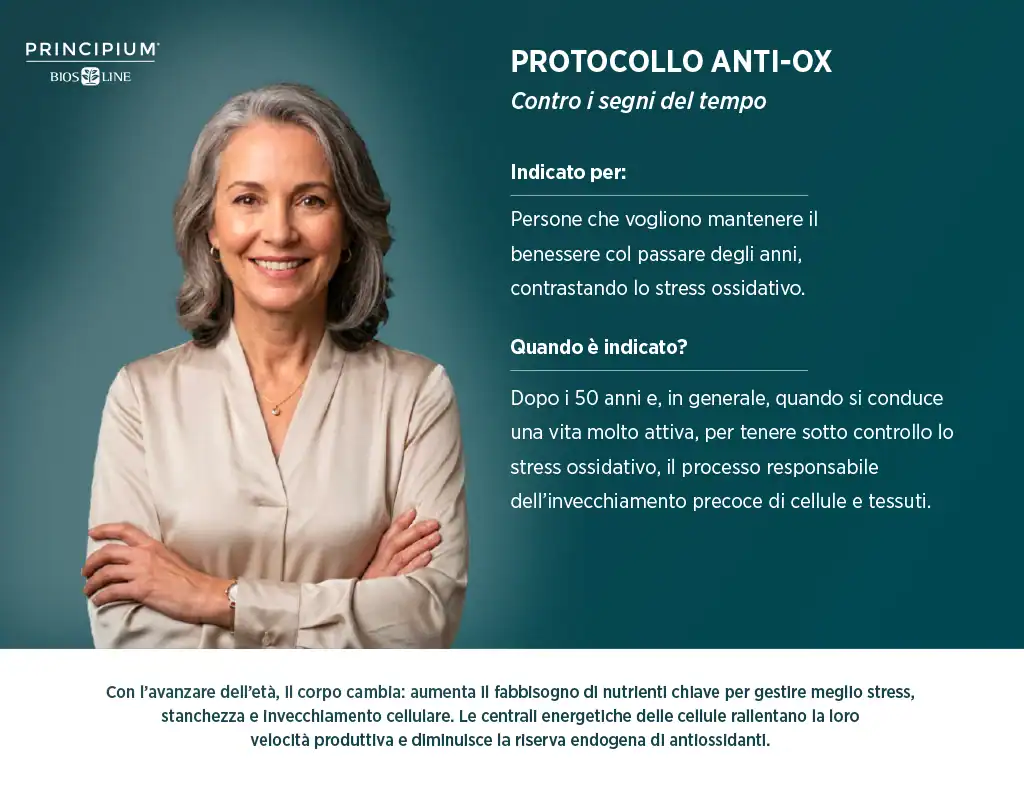 Scheda del protocollo ANTI-OX, con una donna di mezza età sorridente a braccia incrociate e la descrizione del protocollo